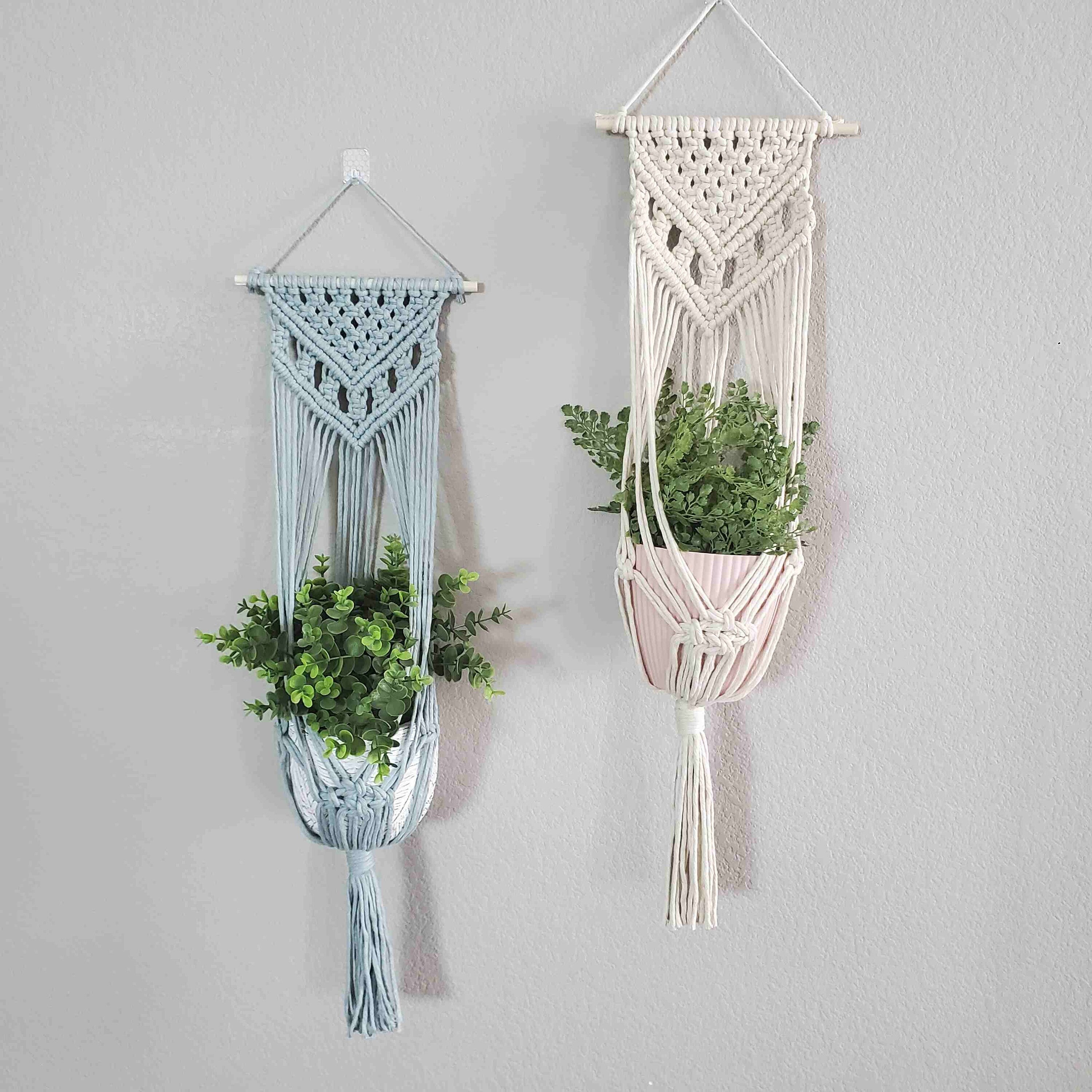 Beginner macrame wall hanging pdf pattern. Digital download